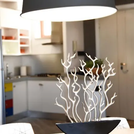 Daire Corso Italia 250