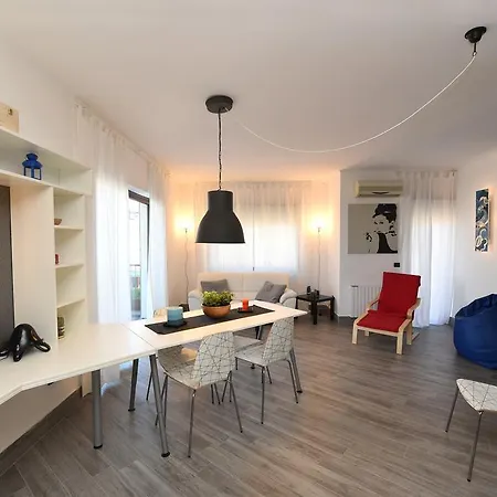 Corso Italia 250 Апартаменты