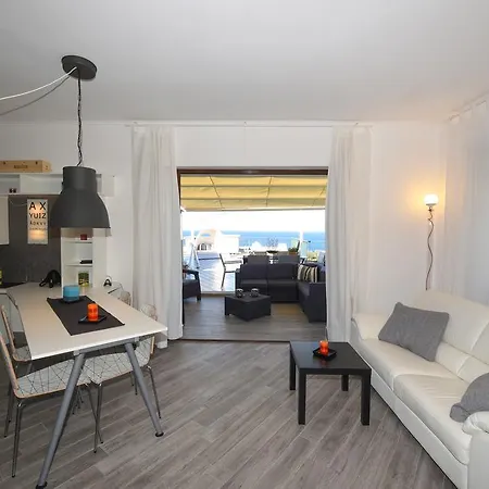 Corso Italia 250 아파트 *