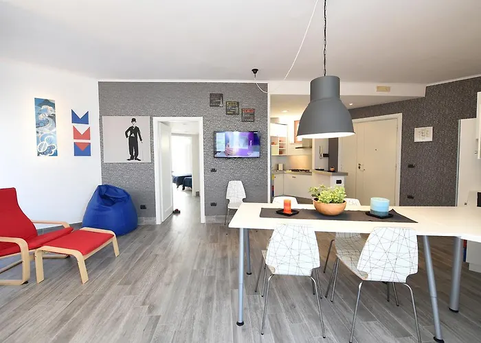Corso Italia 250 Διαμέρισμα *